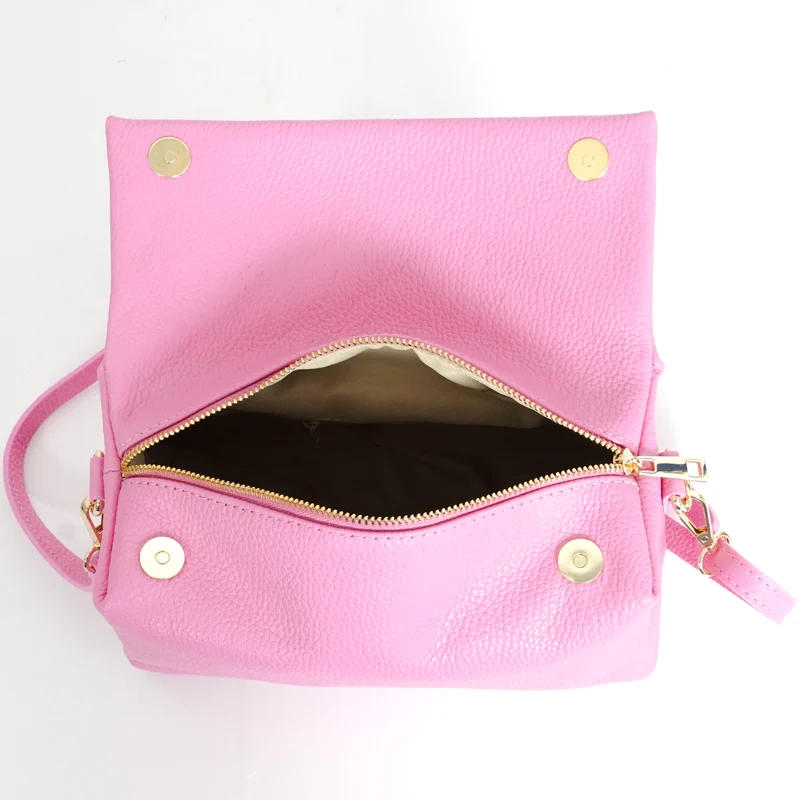 Bolso bandolera de piel con solapa Rosa Laia