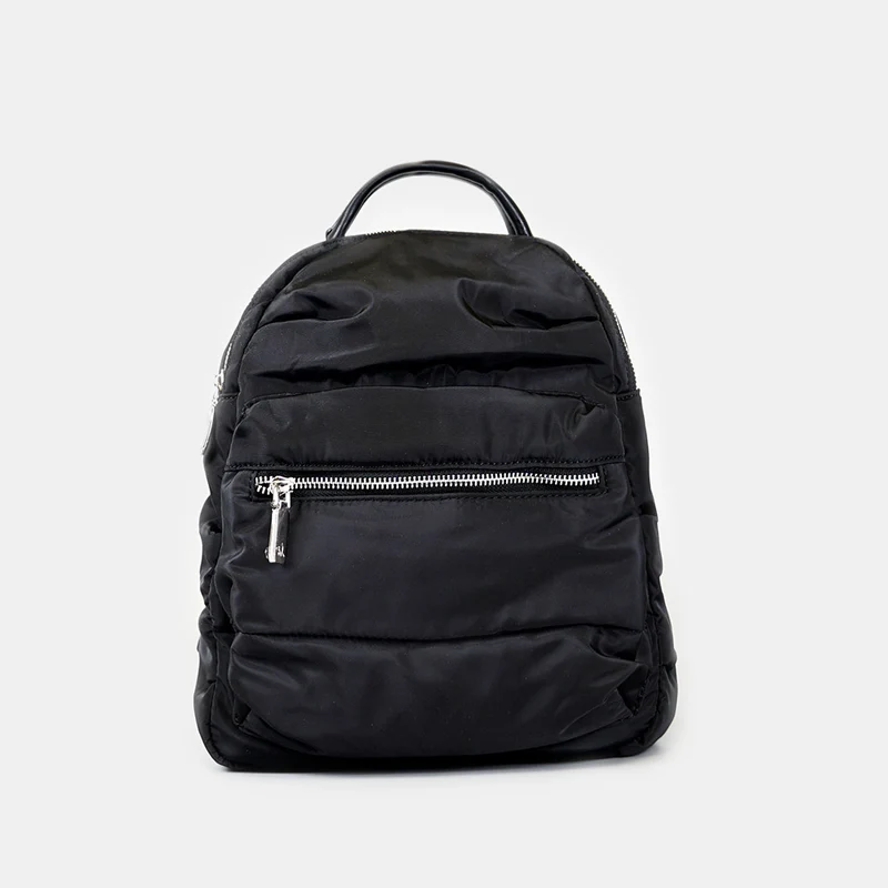 Mochila acolchada de nylon negro Alice