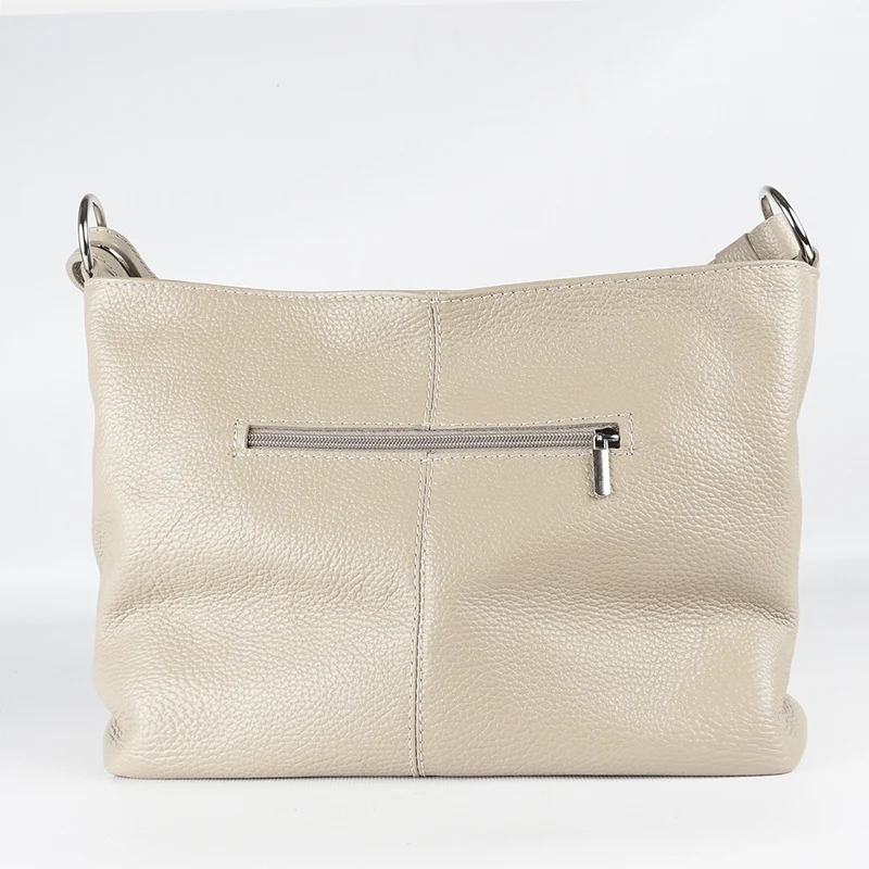 Bolso de hombro para mujer de piel con bandolera extensible khaki Mara