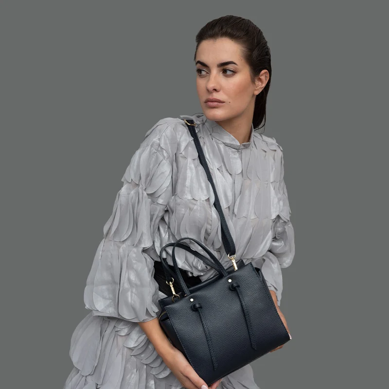 Bolso bandolera mujer de piel con asas de mano azul marino Mercedes
