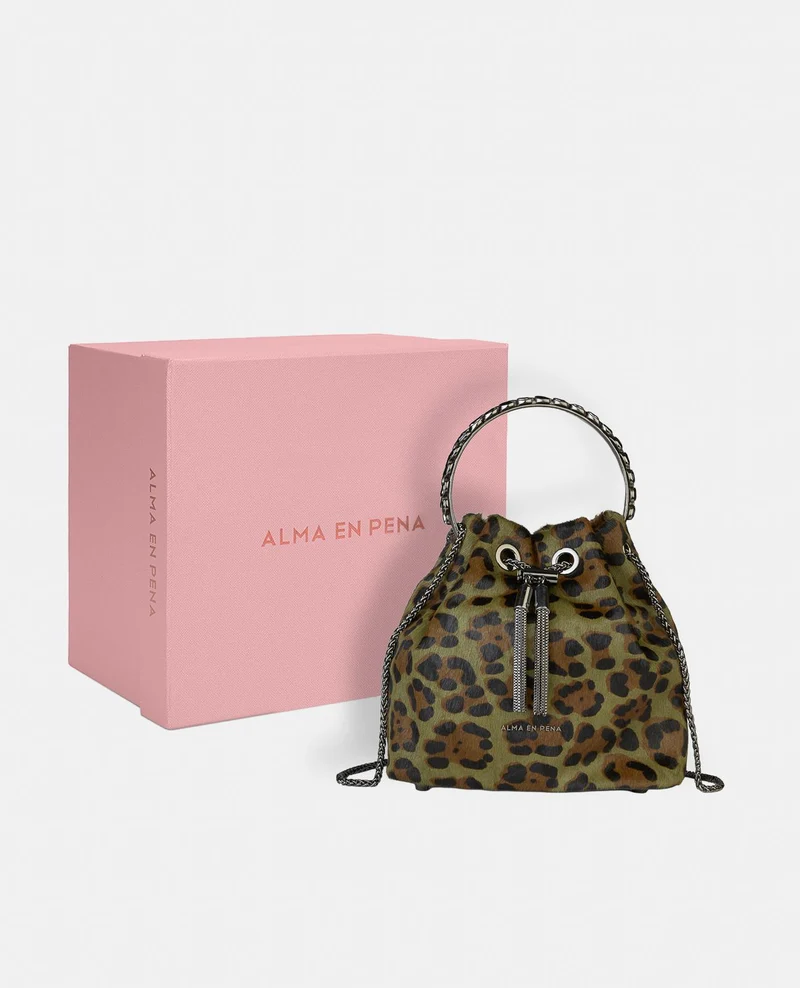 BOLSO BOMBONERA DETALLE COLGANTE