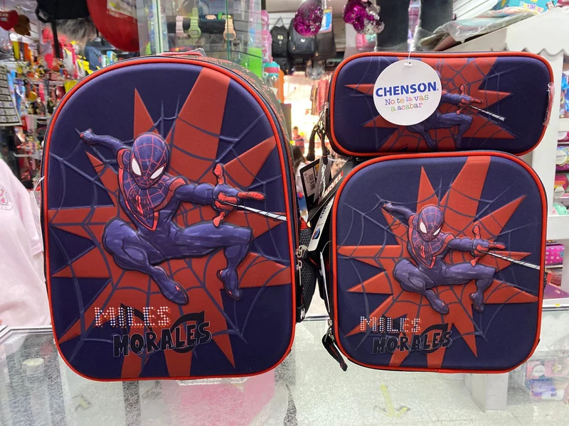 Combo kinder Miles Morales estrella chenson