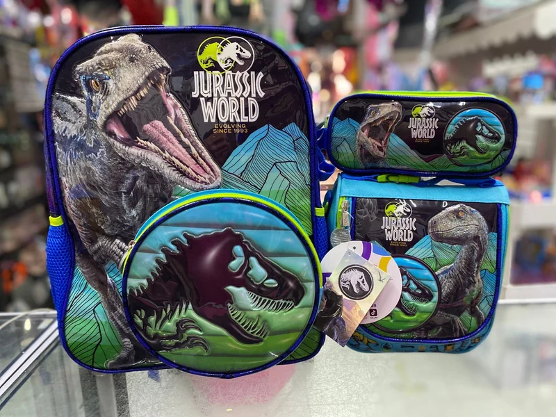 Combo primaria Jurassic world Ruz