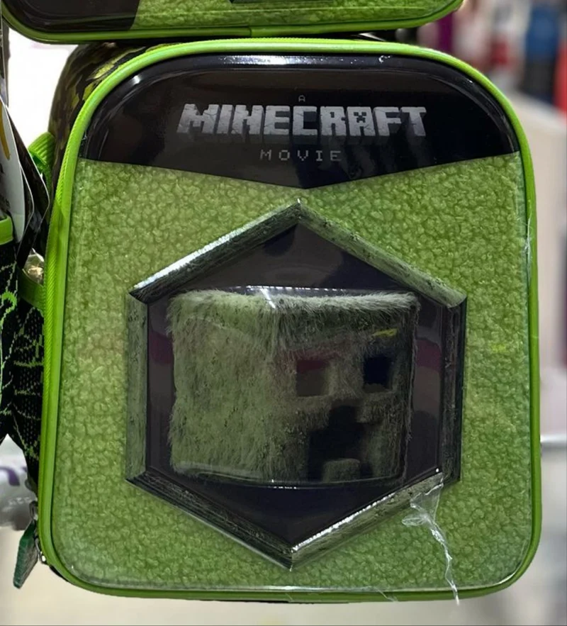 Lonchera Creeper peluche Ruz