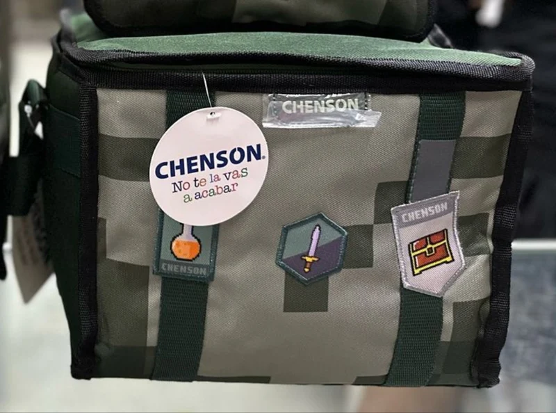 Lonchera pixeles militar Chenson