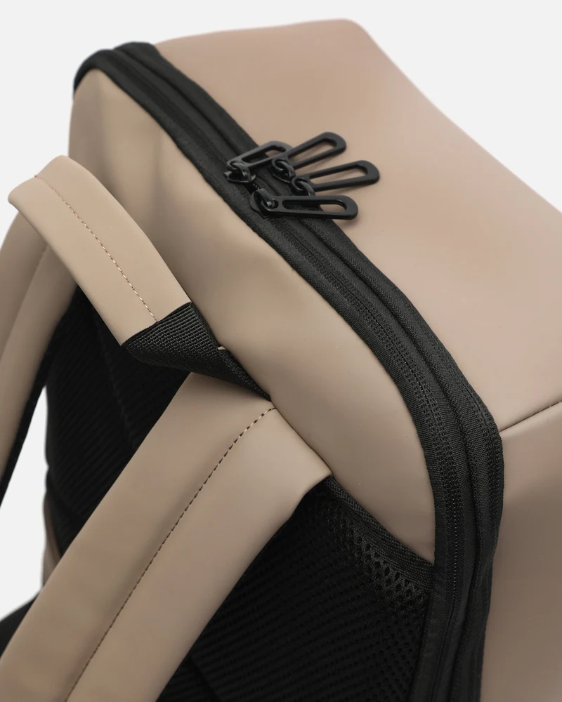 Laro mochila de viaje con bolsillo para portátil 15.6 pulgadas