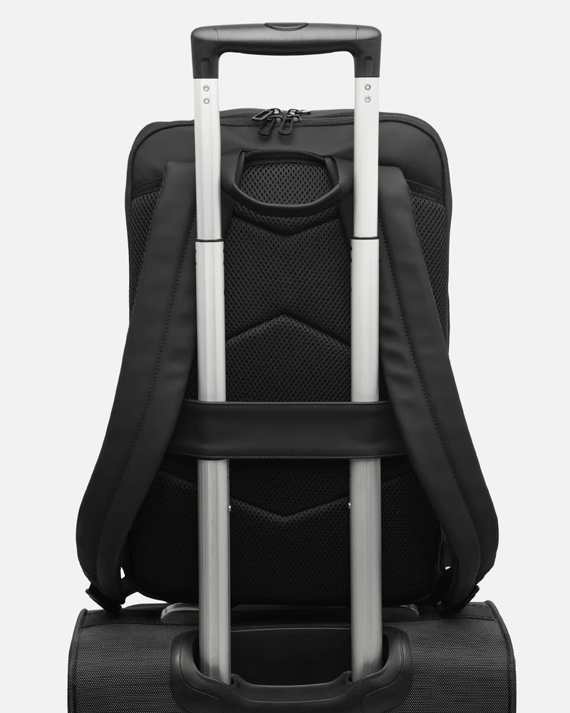 Laro mochila de viaje con bolsillo para portátil 15.6 pulgadas