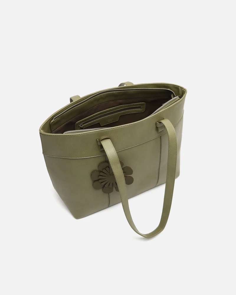 Filiberta bolso shopper grande con detalle colgante ED.