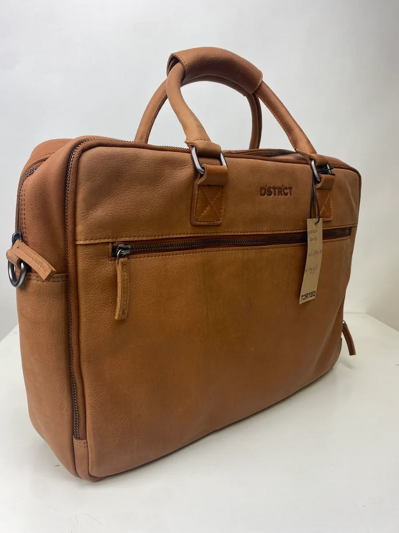 DSTRCT Preston Park 2 Vaks Laptoptas 17 inch