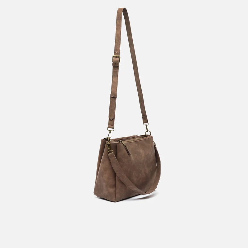 Kubi bolso hobo mediano con asa bandolera extraíble ED.