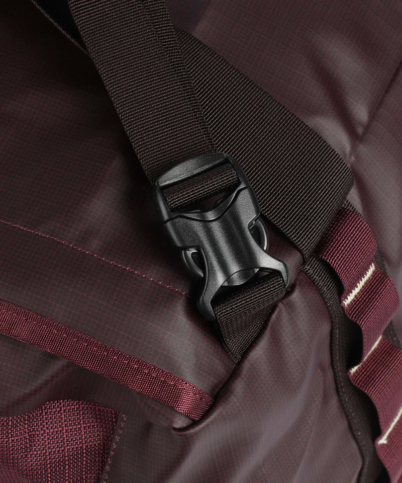 Patagonia Black Hole 55 Bolso de viaje berry fig