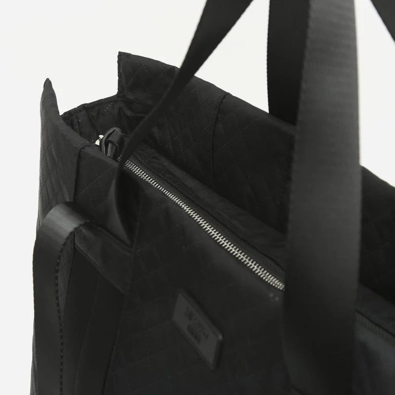 Nea bolsa fin de semana de nylon con bandolera extraíble ED.