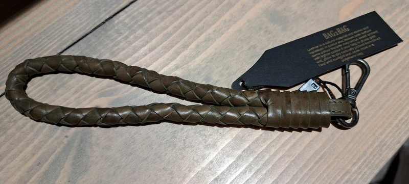Bag2Bag Telefoonkoord / Polsband Gevlochten Leer