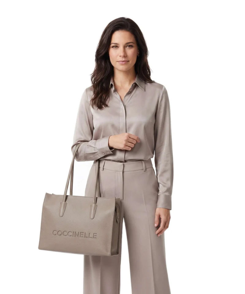 Coccinelle Myrtha Bolsa shopping warm taupe
