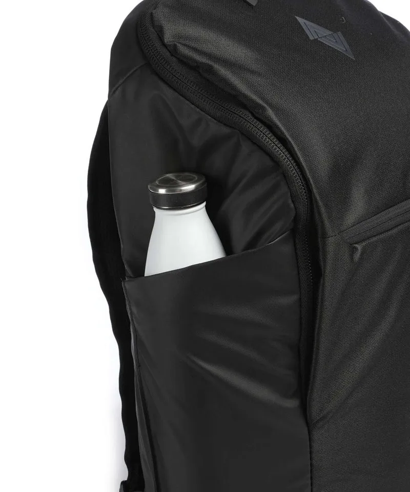 Nitro Nikuro Traveler 32 Mochila de viaje black out