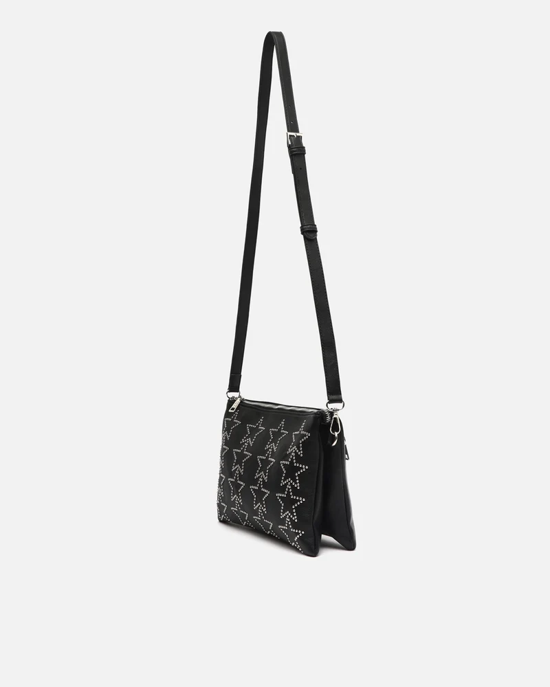 Estre bolso bandolera con detalles metálicos en forma de estrellas