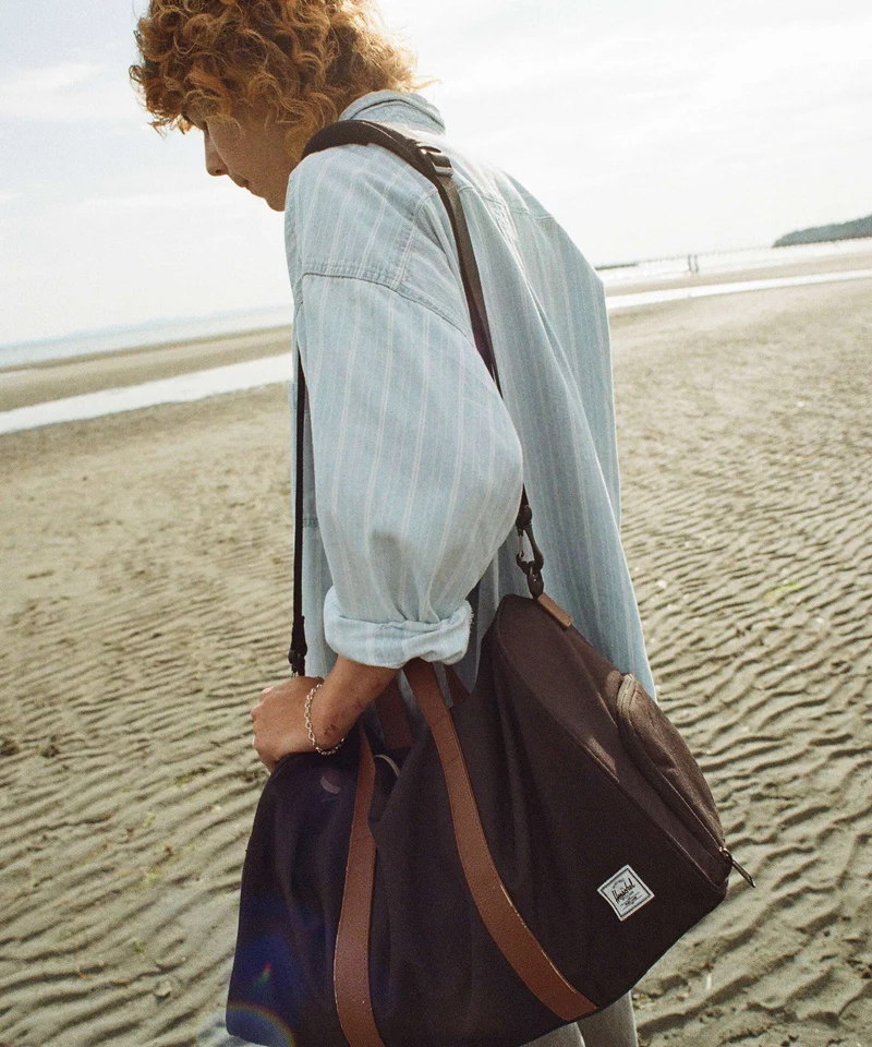 Herschel Novel 43 Bolsa de fin de semana black tonal