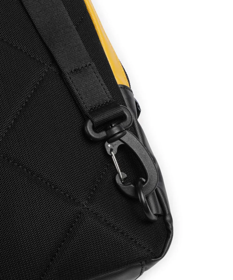 Mandarina Duck Eco Coated Mochila sling duck yellow