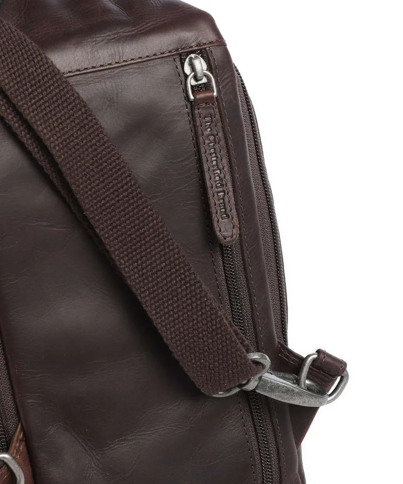 The Chesterfield Brand Wax Pull Up Cow Riga Mochila sling brown