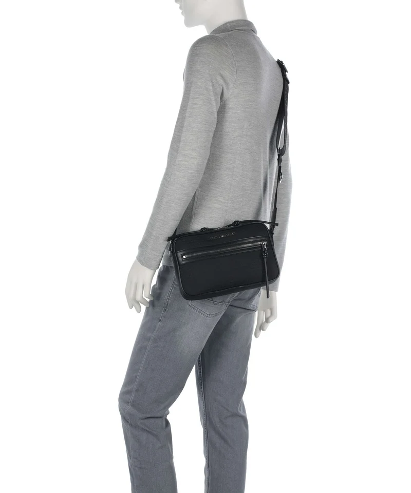 Emporio Armani Monogram Bandolera black beauty
