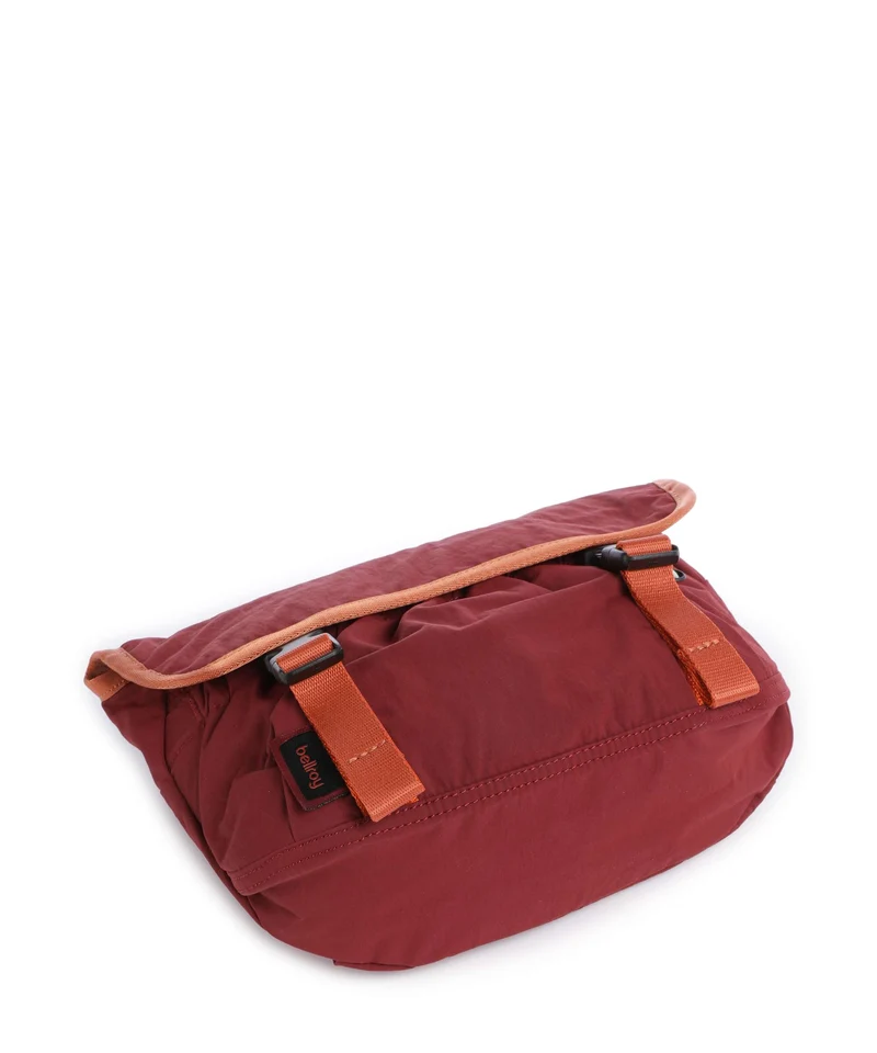 Bellroy Cinch 6 Mini Bolso de mensajero crimson