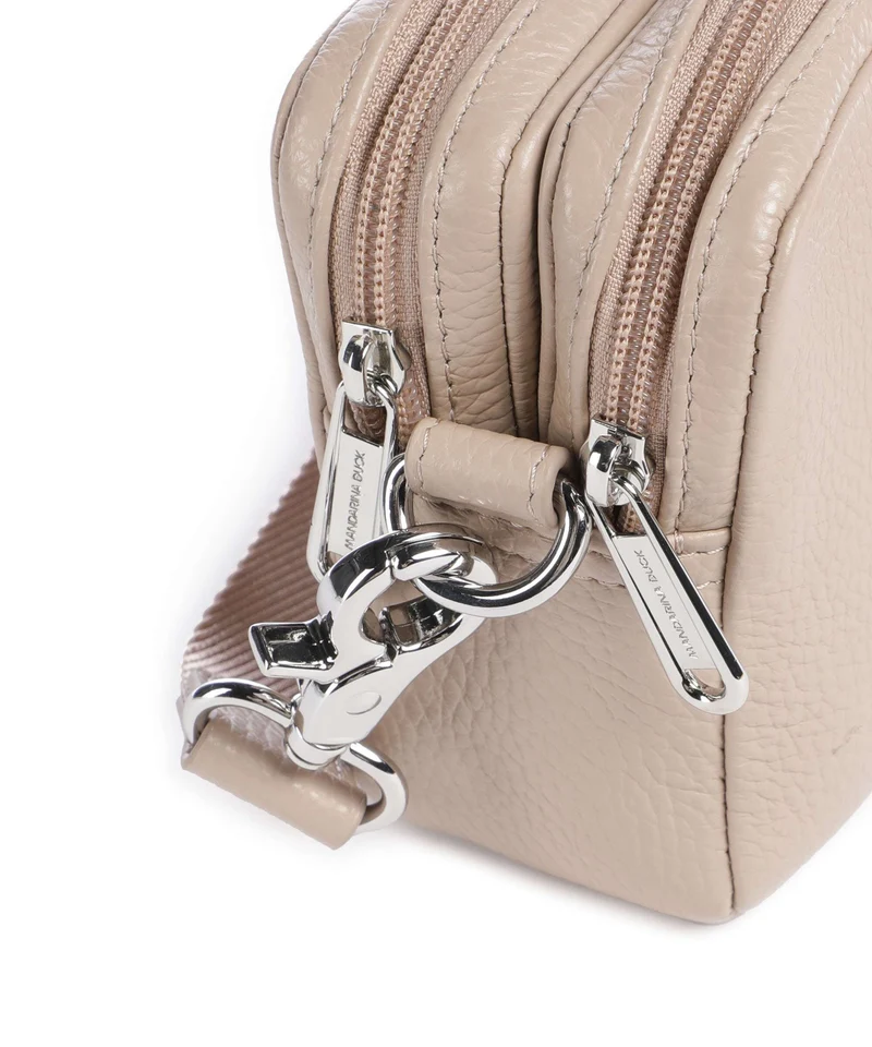 Mandarina Duck Mellow Leather Bandolera warm taupe
