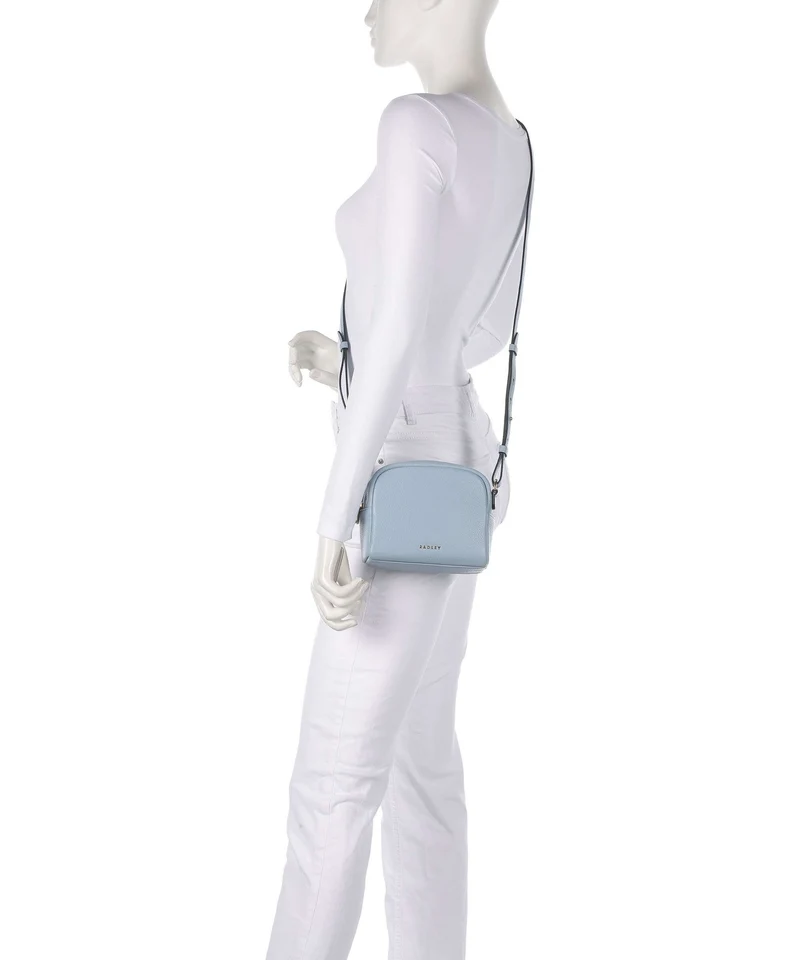 Radley London The Daily Bandolera smoke blue
