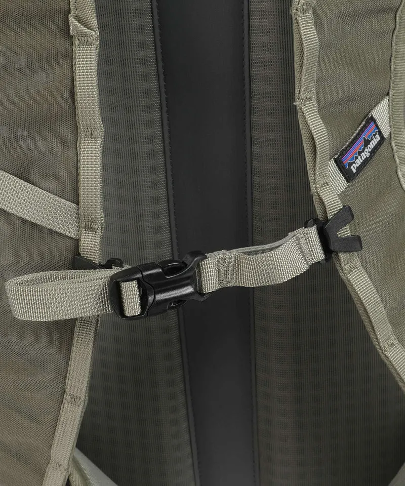 Patagonia Terravia 28 L Mochila de senderismo river rock green