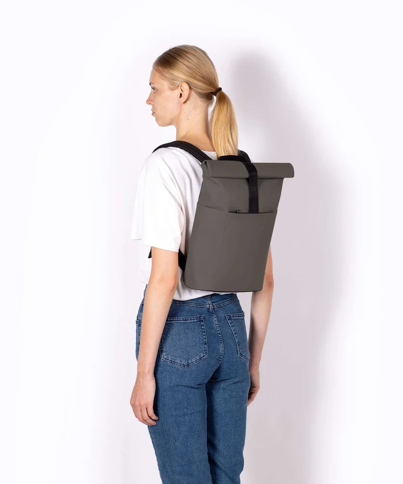 Ucon Acrobatics Lotus Hajo Macro Mochila roll-top redwood
