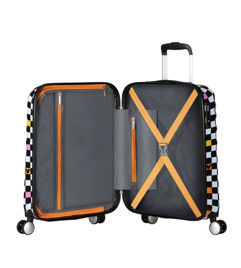 Pack Maleta Cabina Wavebreaker Disney + Mochila Take2cabin Disney de American Tourister