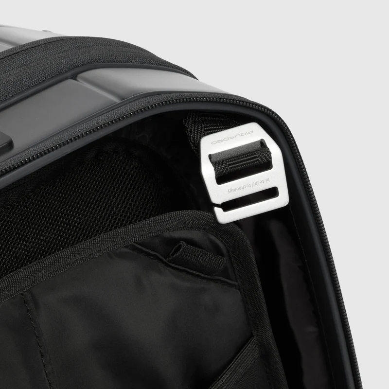 PIQUADRO MALETA DE CABINA PQ LIGHT PARA PORTÁTIL 17,3" CON APERTURA DOBLE