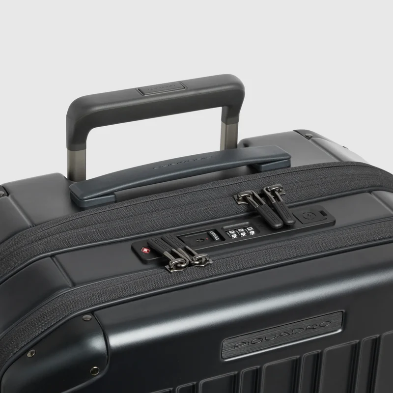 PIQUADRO MALETA DE CABINA PQ LIGHT PARA PORTÁTIL 17,3" CON APERTURA DOBLE