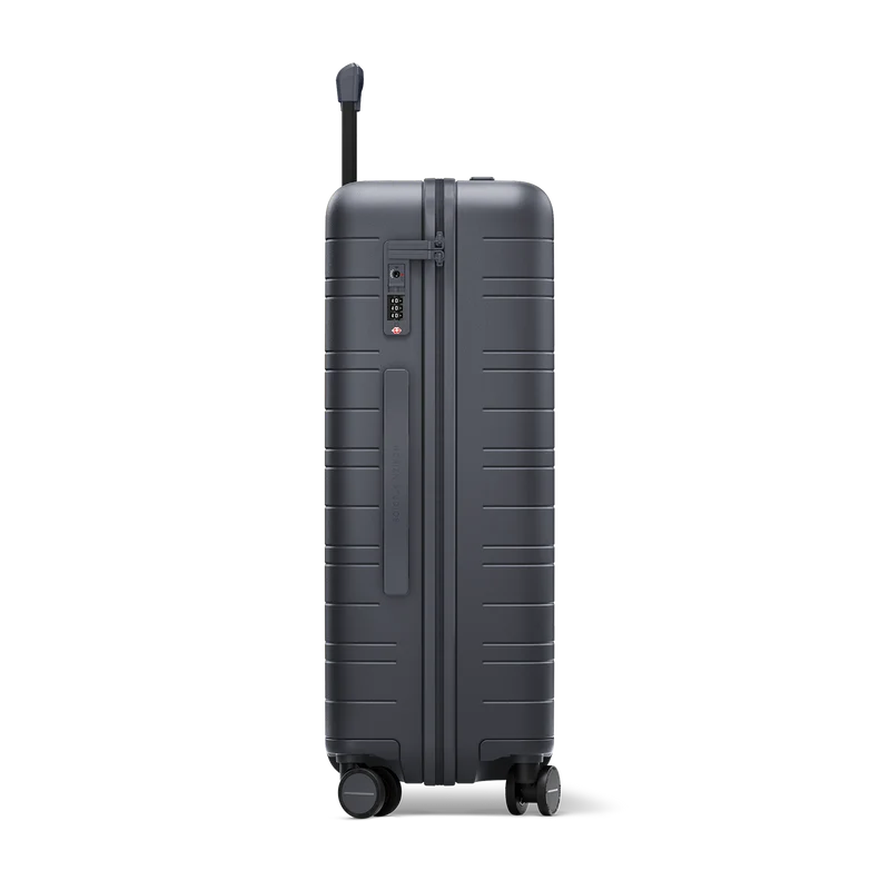 HORIZN STUDIOS Maleta Mediana H6 RE Series 64cm
