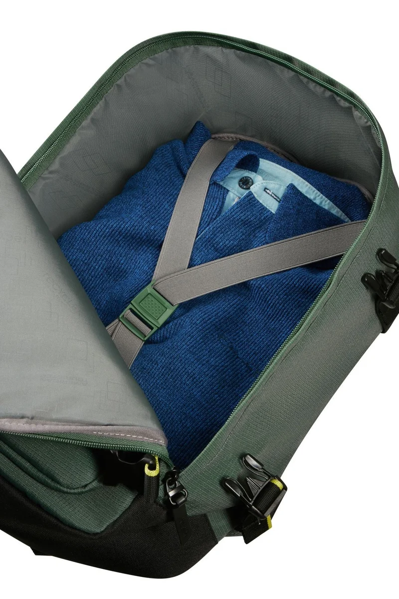 Pack Maleta Cabina FLASHLINE + Mochila TAKE2CABIN de American Tourister - Verde