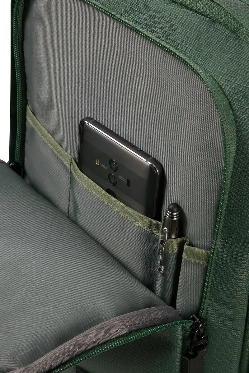 Pack Maleta Cabina FLASHLINE + Mochila TAKE2CABIN de American Tourister - Verde
