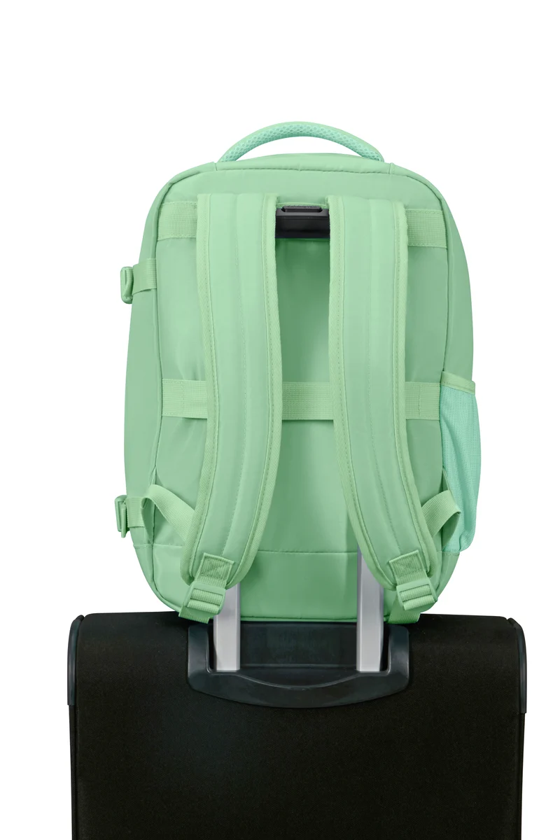 Pack Maleta mediana SoundBox + Mochila Take2cabin de American Tourister - Verde pastel