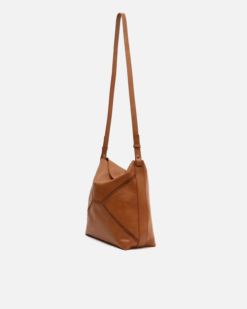 Peli bolso hobo con asa bandolera extraíble