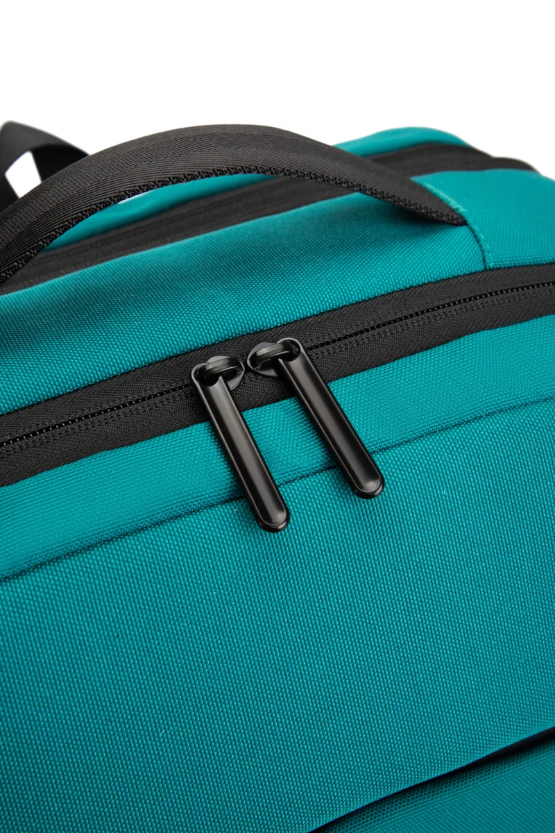 Mochila de viaje HUGO con compartimento para portátil GREENWICH