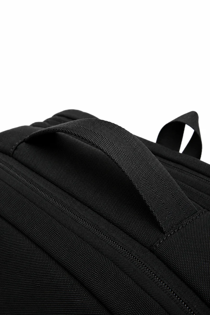 Mochila de viaje HUGO con compartimento para portátil GREENWICH
