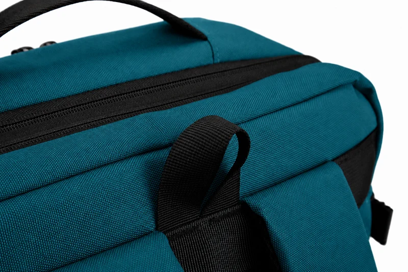 Mochila de viaje HUGO con compartimento para portátil GREENWICH