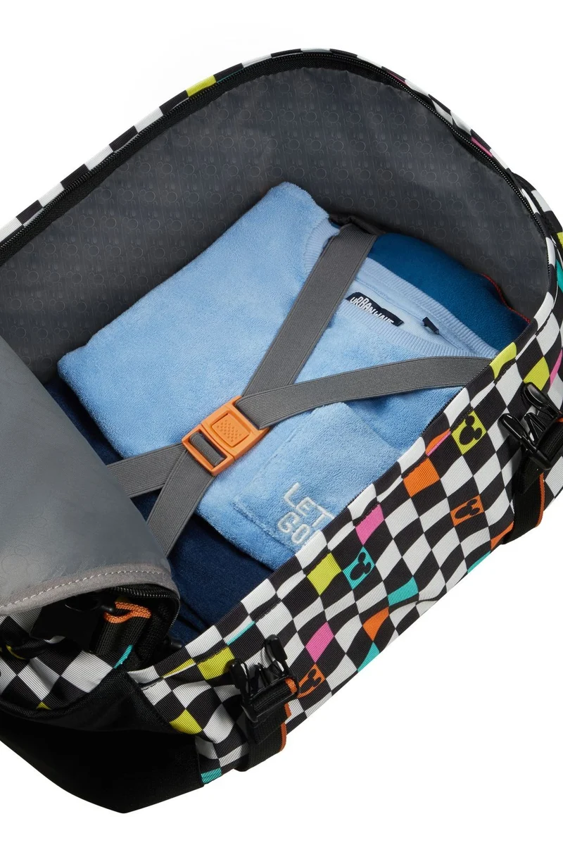 Pack Maleta Cabina Wavebreaker Disney + Mochila Take2cabin Disney de American Tourister