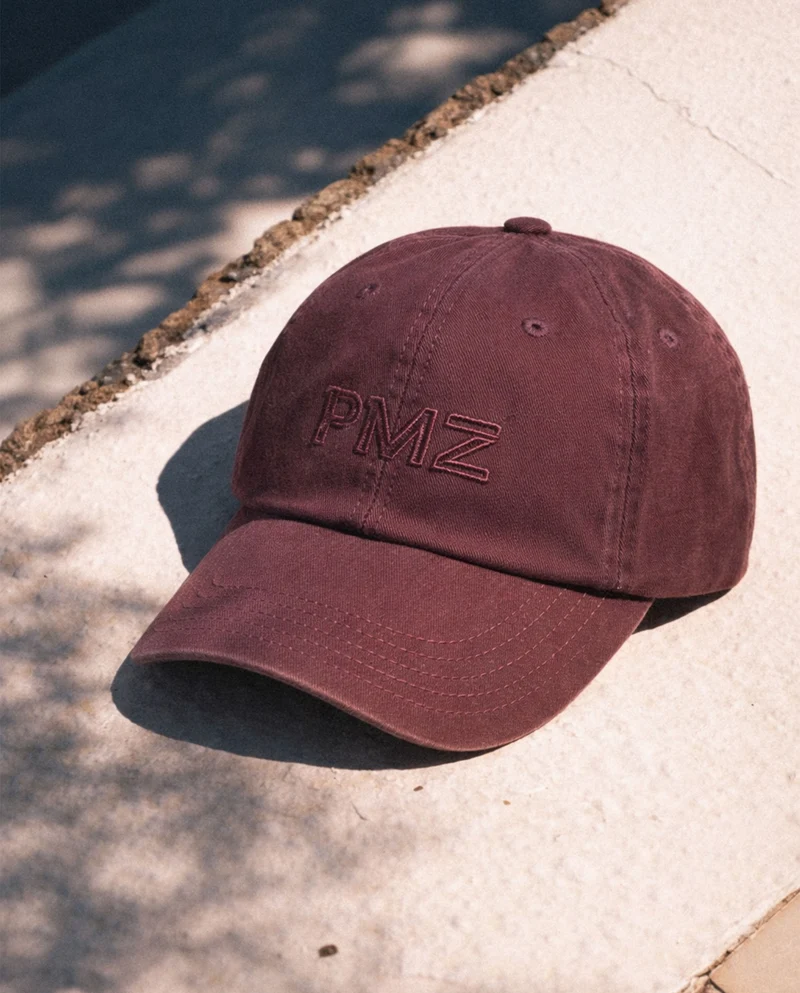 GORRA PMZ BURDEOS