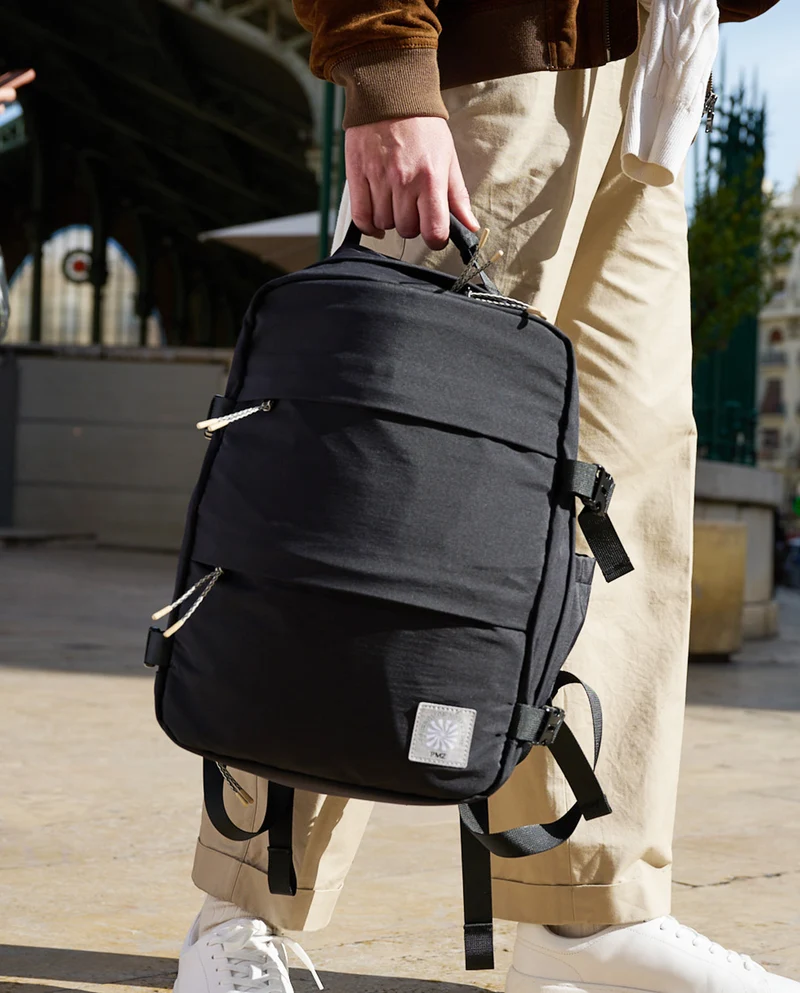 MOCHILA NEGRA TRAVELLER