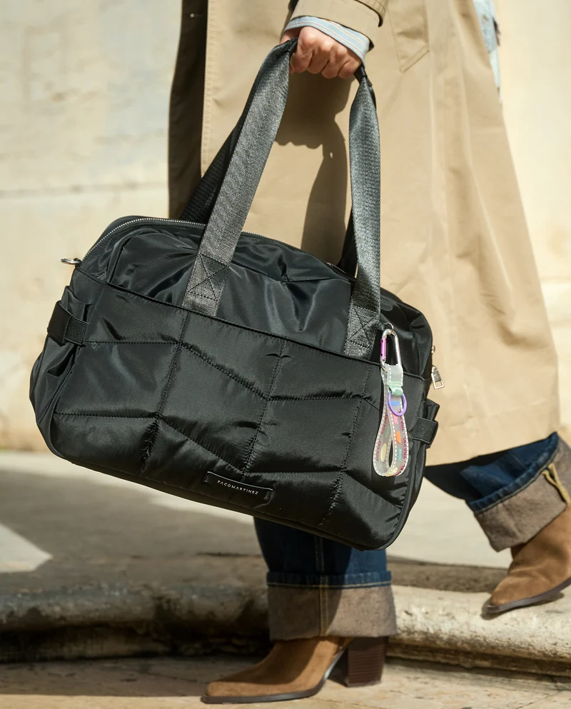 WEEKENDER NYLON