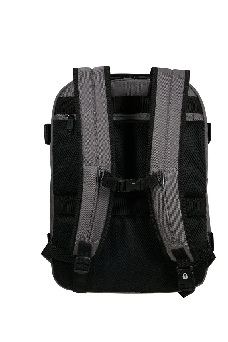 AMERICAN TOURISTER MOCHILA DE 15,6" DE URBAN TRACK