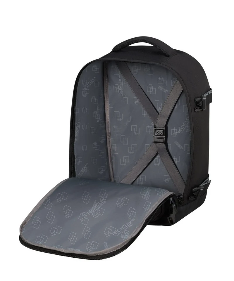 Pack Maleta Cabina SoundBox + Mochila Take2cabin de American Tourister - Negro