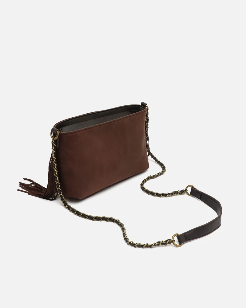 Anabelas-1 bolso bandolera efecto ante con detalles metálicos y flecos