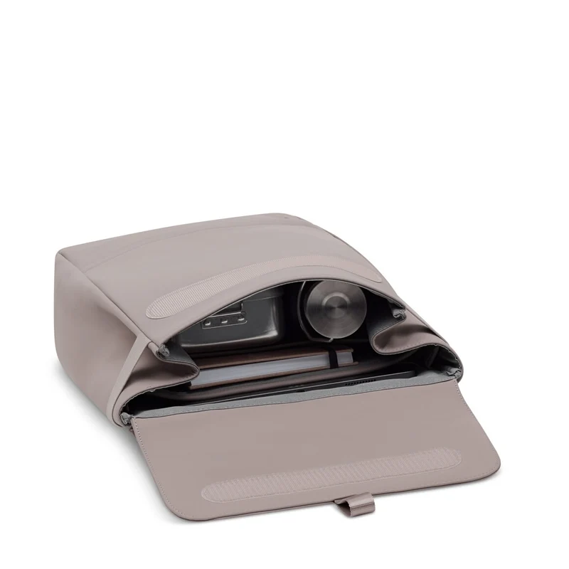 Kapten & Son Rugzak Fyn Sleek Full PU 15 Inch