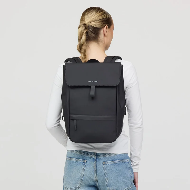 Kapten & Son Rugzak Fyn Sleek Full PU 15 Inch