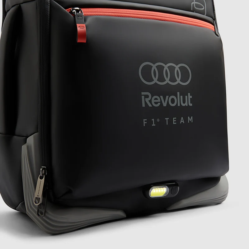 Zaino da viaggio "Piquadro x Audi Revolut F1®"
